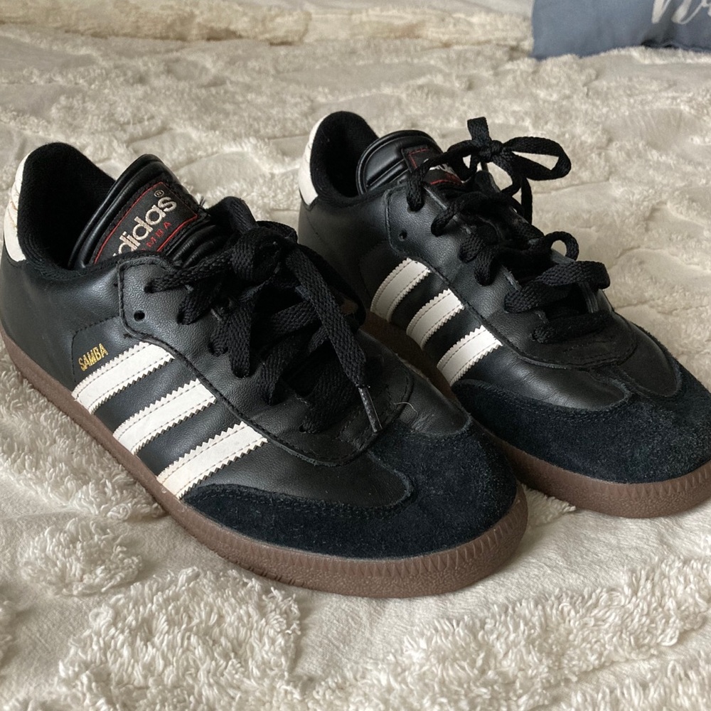 Adidas sambas